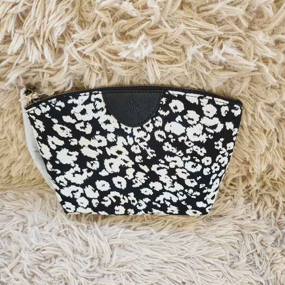 HOBO Leopard Cosmetic Bag Clutch Bag - Picture 1 of 6